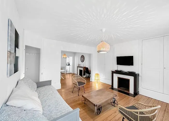 Le Refuge Chalonnais - Centre, Wifi, Parking * Chalons-en-Champagne